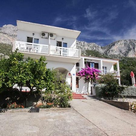 Apartments Elenora Brist Luaran gambar