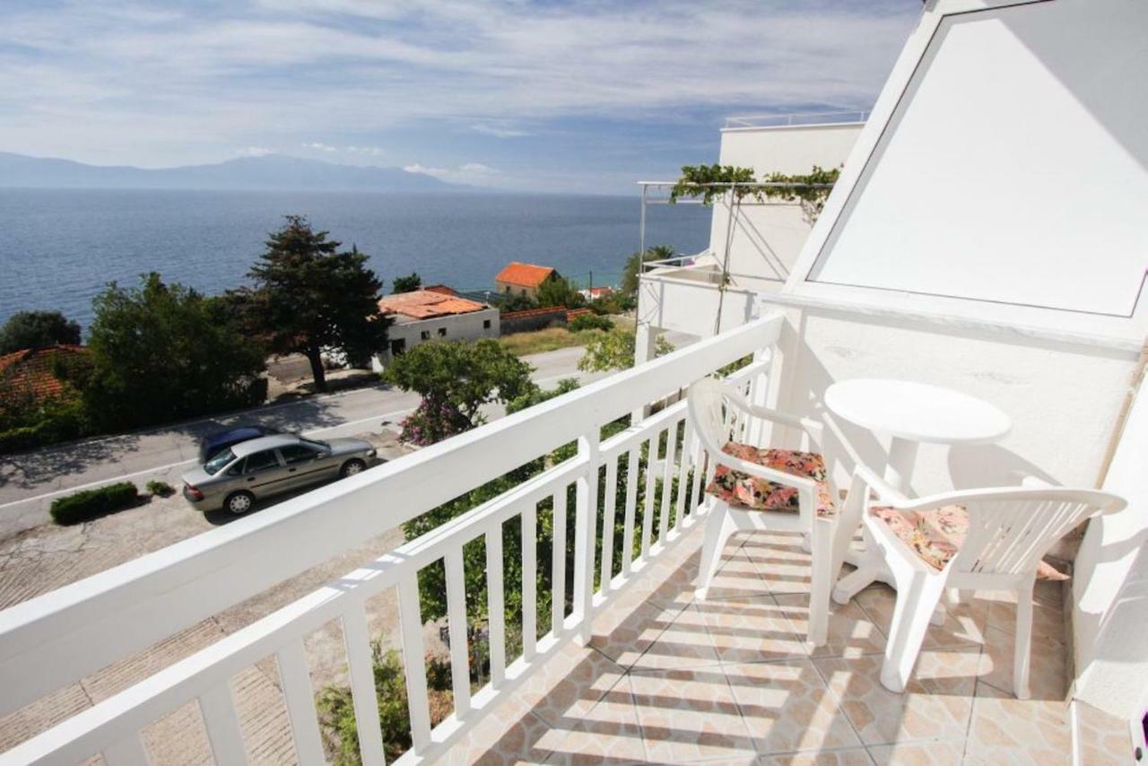 Apartments Elenora Brist Luaran gambar